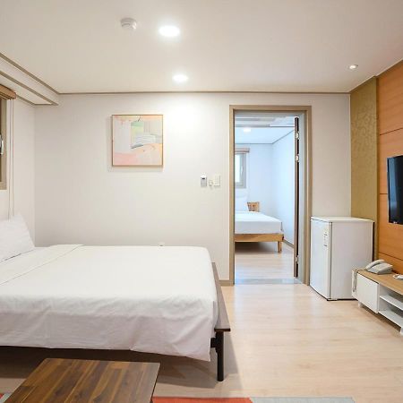 J2 Family Hotel Τζέτζου Εξωτερικό φωτογραφία