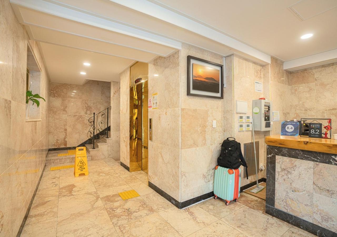 J2 Family Hotel Τζέτζου Εξωτερικό φωτογραφία