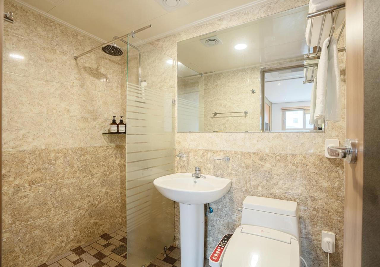 J2 Family Hotel Τζέτζου Εξωτερικό φωτογραφία
