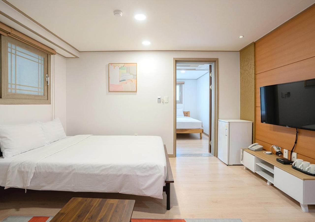 J2 Family Hotel Τζέτζου Εξωτερικό φωτογραφία