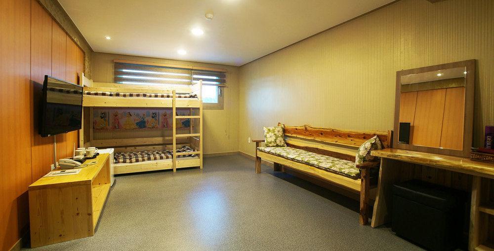 J2 Family Hotel Τζέτζου Εξωτερικό φωτογραφία